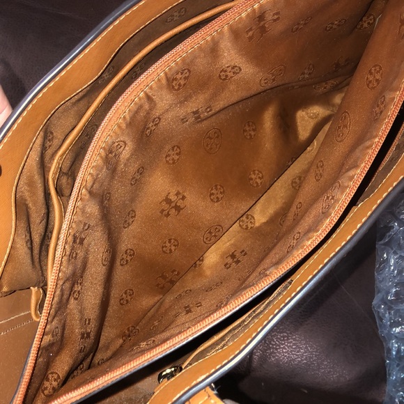 TORY BURCH Saffiano Leather Shoulder Bag Brown Leather Tote Bag Medallion Lining - Picture 14 of 17